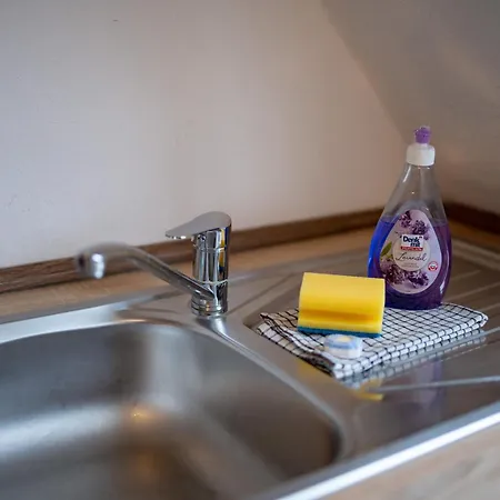 Ruhige Monteurwohnung Schanze 4 Min Zu Basf Apartman *